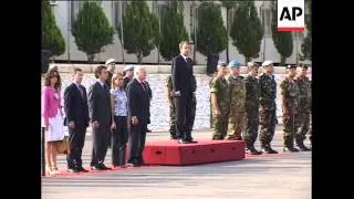 Spanish PM visits, meets troops serving with UNIFIL