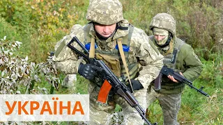 Ранения на Донбассе: двое военных подорвались на мине