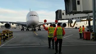 Marshalling in an A380