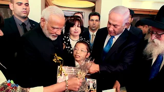 PM Netanyahu and Indian PM Modi meet with Moshe Holtzberg