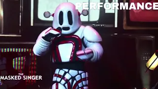 Robot Sings "Nothing Breaks Like A Heart" by Miley Cyrus | The Masked Singer AU | Season 1