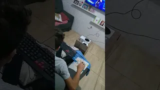Meu filho jogando Fortnite com teclado mouse 🖲️ Xbox séries S