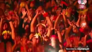 Maluma canta chantaje en vivo