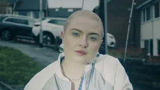 Låpsley - Happy Now (Official Music Video)