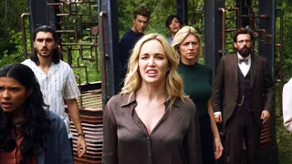 DC's Legends of Tomorrow 7x05 Legends travel to an unknown place  Ending scene