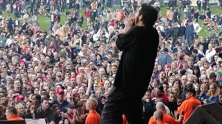 System Of A Down - Suite-Pee live [Leeds Festival 2001]