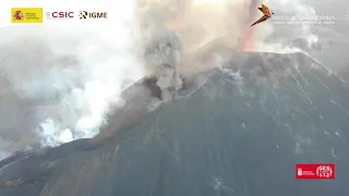 17/10/21 Dron, vuelo matutino: detalle bocas eruptivas. Erupción La Palma IGME-CSIC