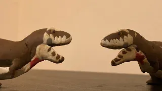 T-Rex fight as Simba vs Scar from The Lion King (claymation video)