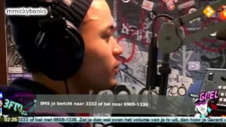 Giel Beelen kapt rapper Darryl af (13-12-10)