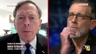 Il generale ed ex direttore della CIA Petraeus: "L'Iran deve stare attento..."
