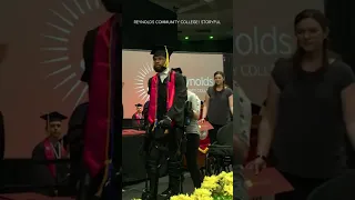 Paralyzed student walks at college graduation