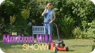 Rasenmähen | Die Martina Hill Show | SAT.1