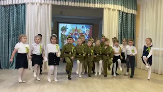 Песня " Стану я военным"