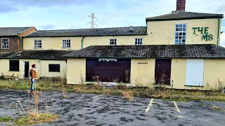 Lost History: Exploring Cheshire's Abandoned Roadside Elms Hotel | UK Urban Exploration