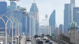 👽 Strange UFO over Toronto (CGI)