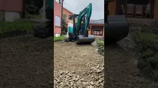 #miniexcavator #minibagger #minidigger #sunward 35uf #work #workout #leveling #stone