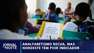 Analfabetismo recua, mas Nordeste sofre com o pior indicador | Jornal da Noite