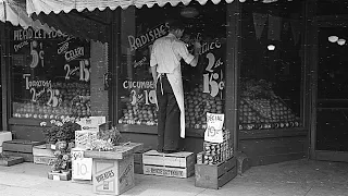 Saturday Evening Post History Minute: The Evolution of Grocery Stores from Corner Market to Colossus