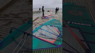 Fun session with the ultra light wind gear. #windsurf #wavesailing #denmark #coldhawaii #surf