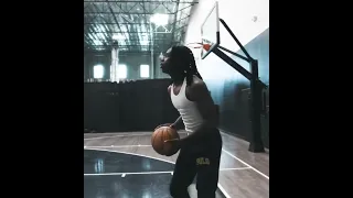 Polo g playing basketball