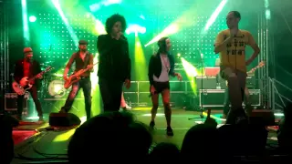 REZOPHONIC - "BLITZKRIEG BOP" @BIRRACAVA