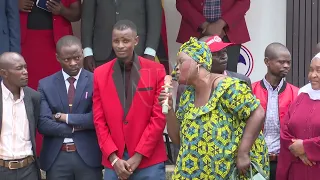 Twabatebuse: Bobi Wine alabudde abaagala kaadi okwenoonyeza ebyabwe