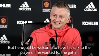 Solskjaer Open To Sir Alex Ferguson Giving Team Talk - Manchester United v Liverpool