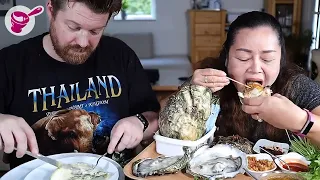 Hard to swallow the whole giant oyster in one go ⚠️ | Yainang