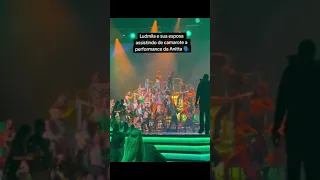 Ludmilla é Bruna Gonçalves Assistindo a performance da @anitta