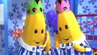 Banana's Birthday Friday - Classic Episode - Bananas In Pyjamas Official