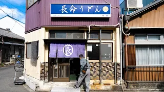 Make a huge quantity of tempura! Work from 4 AM onward! A great century-old Nagoya udon restaurant!