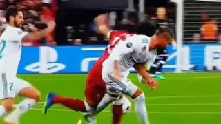Ramos vs salah. Salah got injured in champions league final.