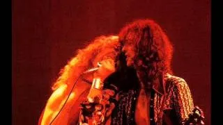 11. In My Time of Dying - Led Zeppelin live at Brussels (1/12/1975)