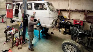 1967 4x4 Chevy Van Small Block Swap & 10 Bolt Front End Build - The Swim Shop 4x4 Vans