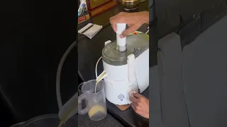 Sujata Juicer Demo | Sujata Powermatic Juicer