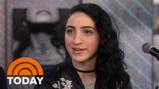 Emily Estefan, Daughter Of Gloria, Is Elvis Duran’s Artist Of The Month | TODAY