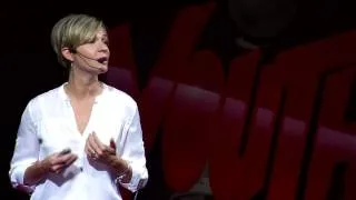 Dépression: la mère que je me suis imaginée... | Julie Vincelette | TEDxYouth@Montreal