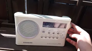 Sangean PR-D4 radio receiver