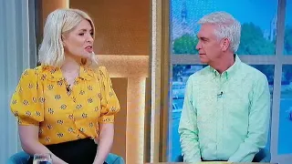 Holly Willoughby and Phillip Schofield laughing at Corn on the Cob This Morning #ThisMorning