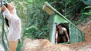 120 Days Building complete and warm survival shelter, free Bushcraft hut, Living Off Alone