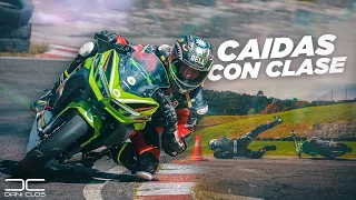 NUESTRAS CAÍDAS EN MOTO!! DUROS MEXICAN TEAM con las KAWA 400 | Dani Clos