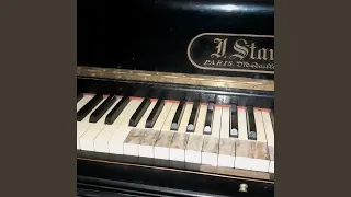 Merry Go Round of Life (Old Piano)