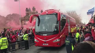 リバプール 選手バス到着 2018-19 チャンピオンズリーグ  vs バルセロナ  Liverpool FC team bus arrival at anfield  vs FC Barcelona