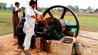 Amazing Starting desi old black engine work on china aata chakki || ruston hornsby engine || engine