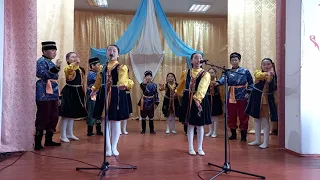 Народная игра "Бэhэ наадан" детский фольклорный ансамбль "Байгалай шуранууд", с Корсаково