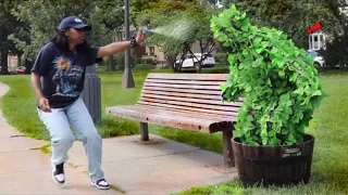 FAKE BUSH 🌳 SCARE PRANK IN THE HOOD!