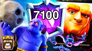 Этой колодой играет только он и покоряет ТОП МИРА! / Clash Royale