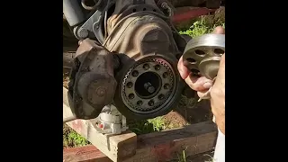 Unimog outer portal axel seal removal Part 1. Normal speed