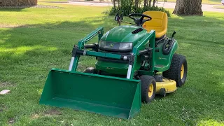 Moving dirt with my tractor john deere