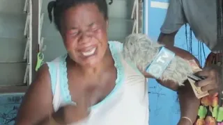 WOMAN FALLS HEAVILY AFTER RECEIVING 450 GHC